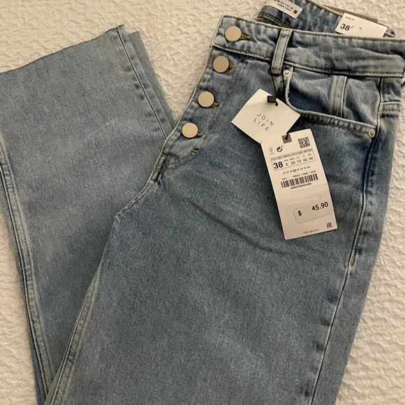 Zara NWOT women’s size 6 high rise denim, slim fit, cropped length, comfort - Picture 6 of 9
